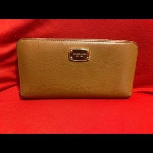 Large Michael Kors Leather Wallet
